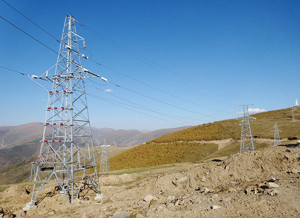 ����ɽ���������ɽ��糡һ����·����